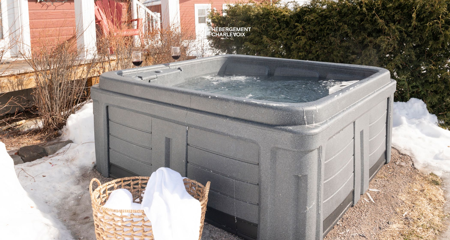 MAR-17 - Terrasse sur le toit avec vue sur le fleuve.